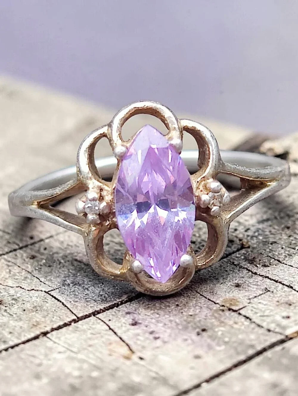 Vintage Sterling Silver Lavender Amethyst Ring
